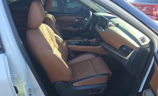 2024 Nissan Rogue Platinum