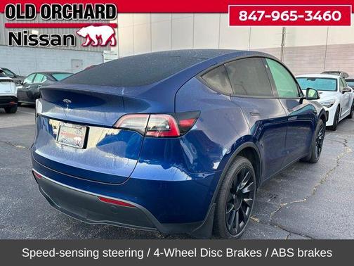 2022 Tesla Model Y Long Range Dual Motor All-Wheel Drive