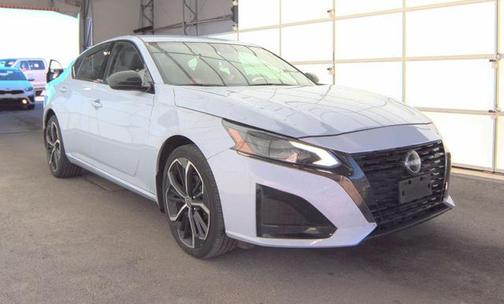 2023 Nissan Altima SR Intelligent AWD