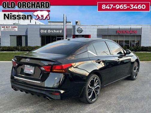2023 Nissan Altima SR FWD