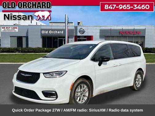 Bright White Clearcoat 2024 Chrysler Pacifica Touring