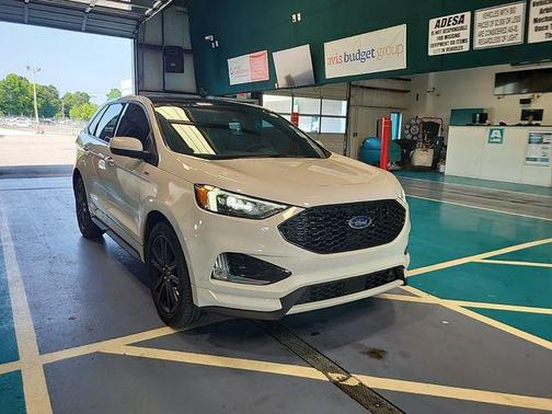 2022 Ford Edge ST Line