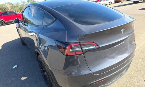 2023 Tesla Model Y Long Range Dual Motor All-Wheel Drive