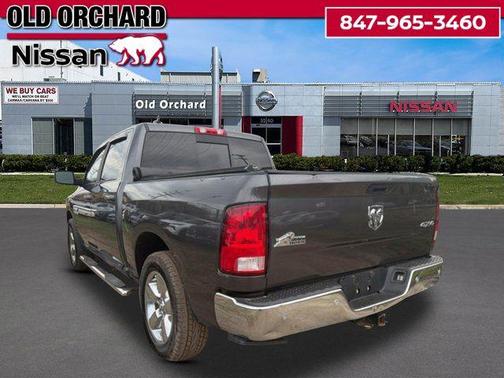 Granite Crystal Metallic Clearcoat 2017 RAM 1500 Big Horn