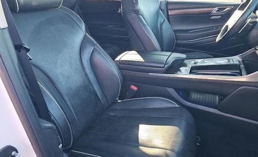 2022 Genesis GV80 2.5T