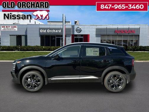 Super Black 2027 Nissan Kicks SR