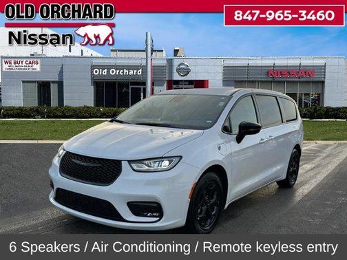 2024 Chrysler Pacifica Hybrid S Appearance Pkg