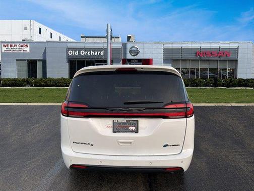 Bright White Clearcoat 2024 Chrysler Pacifica Hybrid S Appearance Pkg