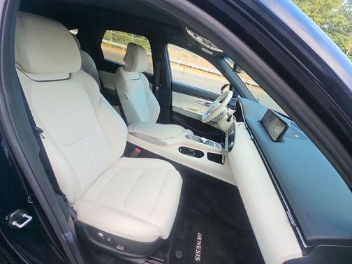 2024 Genesis Electrified GV70 Advanced AWD