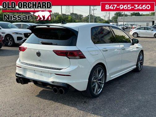 2024 Volkswagen Golf R 2.0T Manual