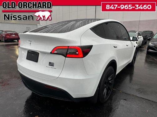 2023 Tesla Model Y Long Range Dual Motor All-Wheel Drive