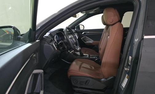 2020 Audi Q3 45 Premium Plus