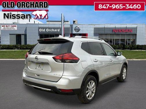 2017 Nissan Rogue SV