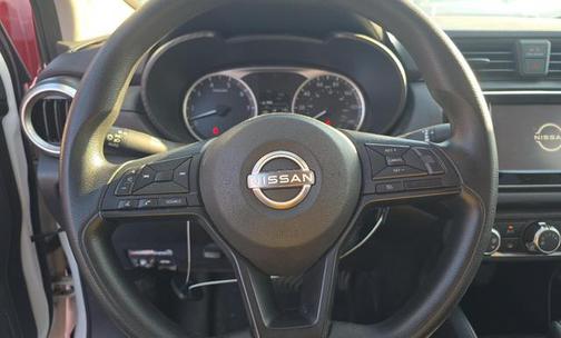 2024 Nissan Versa 1.6 S