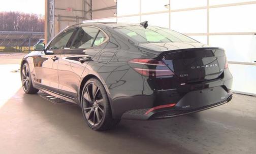 2023 Genesis G70 2.0T AWD