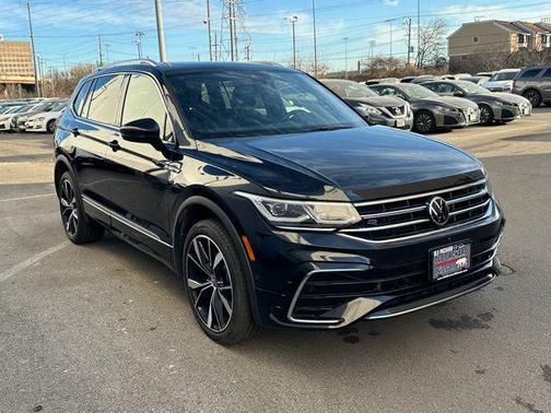 2022 Volkswagen Tiguan 2.0T SEL R-Line 4MOTION