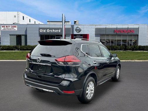 Magnetic Black 2018 Nissan Rogue SV