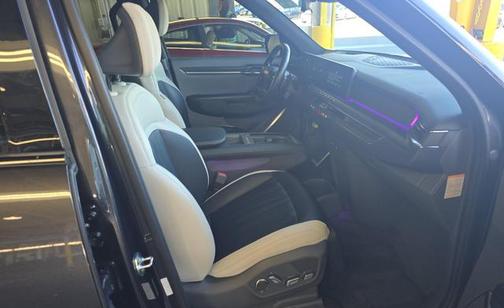 2024 Kia EV9 GT-Line