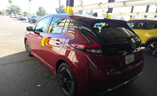 2024 Nissan Leaf SV PLUS