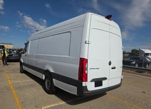 2024 Mercedes-Benz Sprinter 2500 High Roof