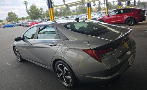 Fluid Metal 2023 Hyundai ELANTRA HEV Limited