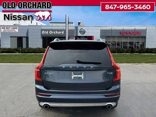 2019 Volvo XC90 T5 Momentum