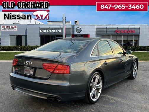 2013 Audi S8 4.0T