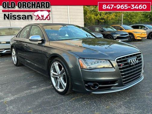 2013 Audi S8 4.0T