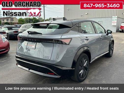 Boulder Gray Pearl/Black Diamond Pearl 2023 Nissan ARIYA PLATINUM+