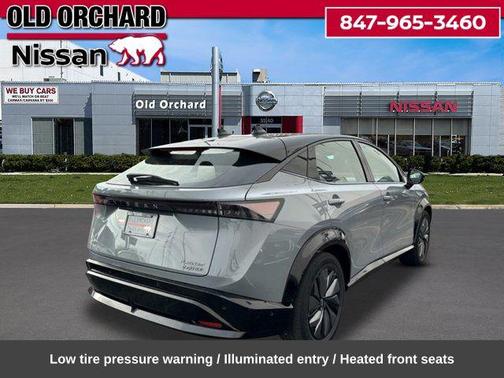 Boulder Gray Pearl/Black Diamond Pearl 2023 Nissan ARIYA PLATINUM+