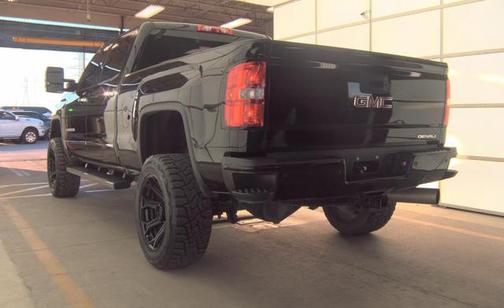 2017 GMC Sierra 2500 Denali