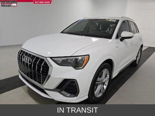 2022 Audi Q3 45 S line Premium
