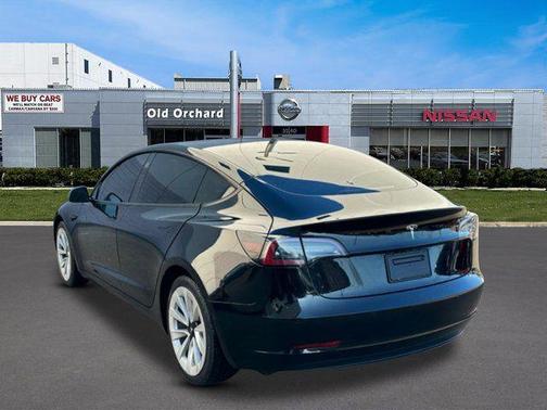 Black 2022 Tesla Model 3 Standard Range