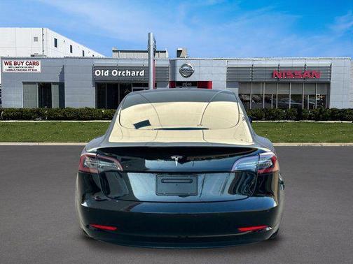 Black 2022 Tesla Model 3 Standard Range