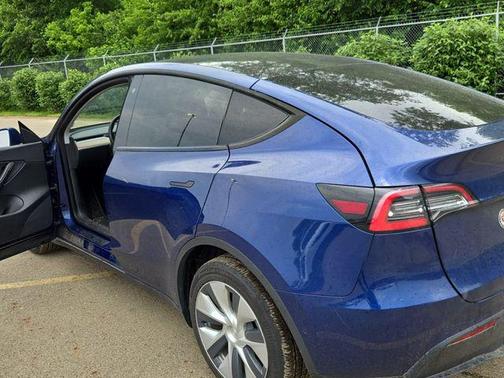 2020 Tesla Model Y Long Range Dual Motor All-Wheel Drive