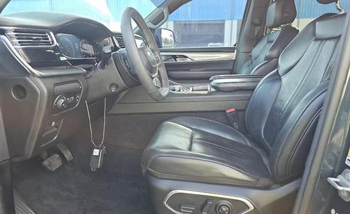 River Rock 2022 Jeep Wagoneer Series I Obsidian 4x4