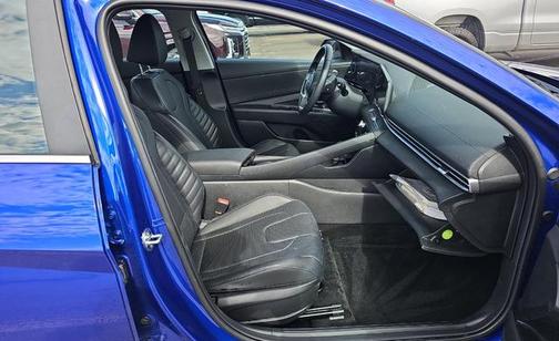 2023 Hyundai ELANTRA HEV Limited