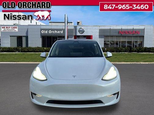 2022 Tesla Model Y Long Range Dual Motor All-Wheel Drive