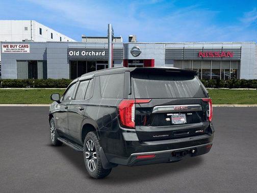 Black 2021 GMC Yukon AT4