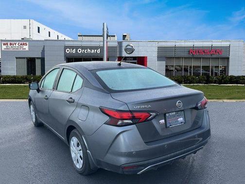 2022 Nissan Versa 1.6 S