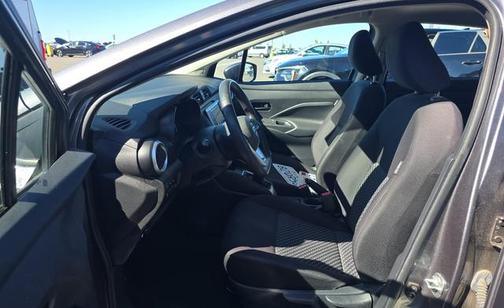 2022 Nissan Versa 1.6 S