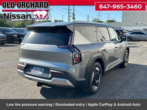 Pebble Gray 2024 Kia EV9 Wind
