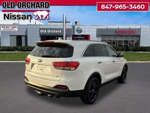 Snow White Pearl 2018 Kia Sorento LX