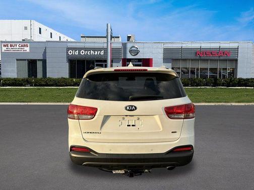 Snow White Pearl 2018 Kia Sorento LX