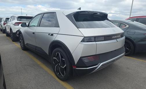 Gravity Gold (Matte Gold) 2024 Hyundai IONIQ 5 SEL