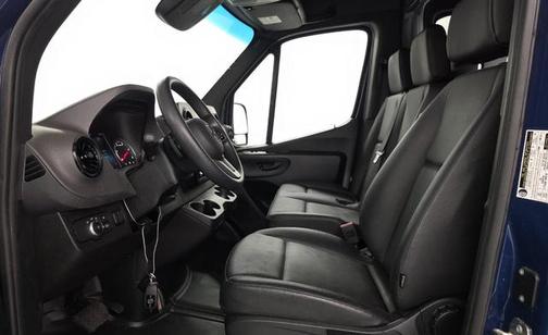 2024 Mercedes-Benz Sprinter 2500 Standard Roof