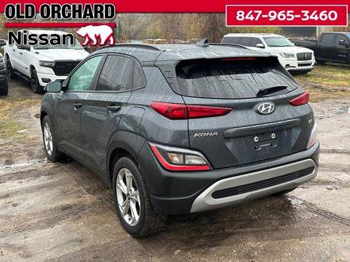 2022 Hyundai KONA SEL