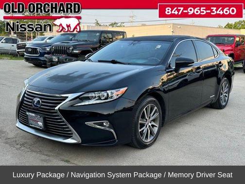 2017 Lexus ES 300h Base