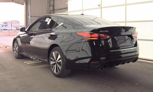 2022 Nissan Altima 2.5 SL