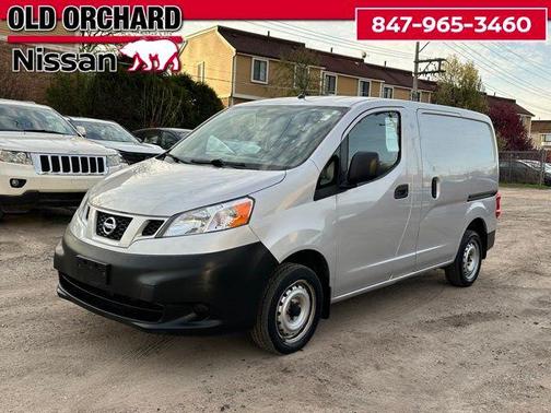 Brilliant Silver 2017 Nissan NV200 S